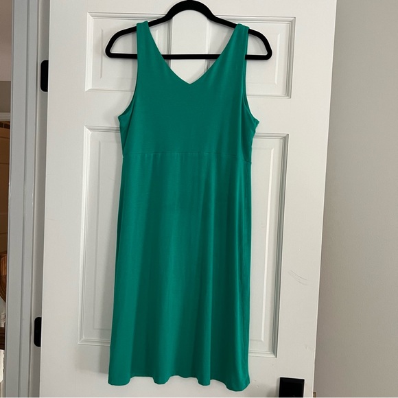 Athleta Green Santorini V-Neck Knee-Length Casual Dress - Medium - Preowned - Picture 6 of 6